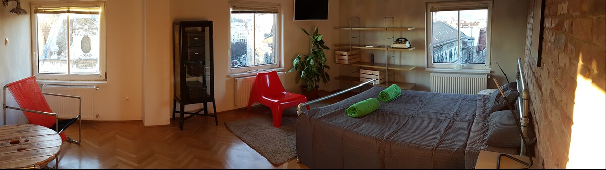 Funky Town  Penthouse - Photo 6