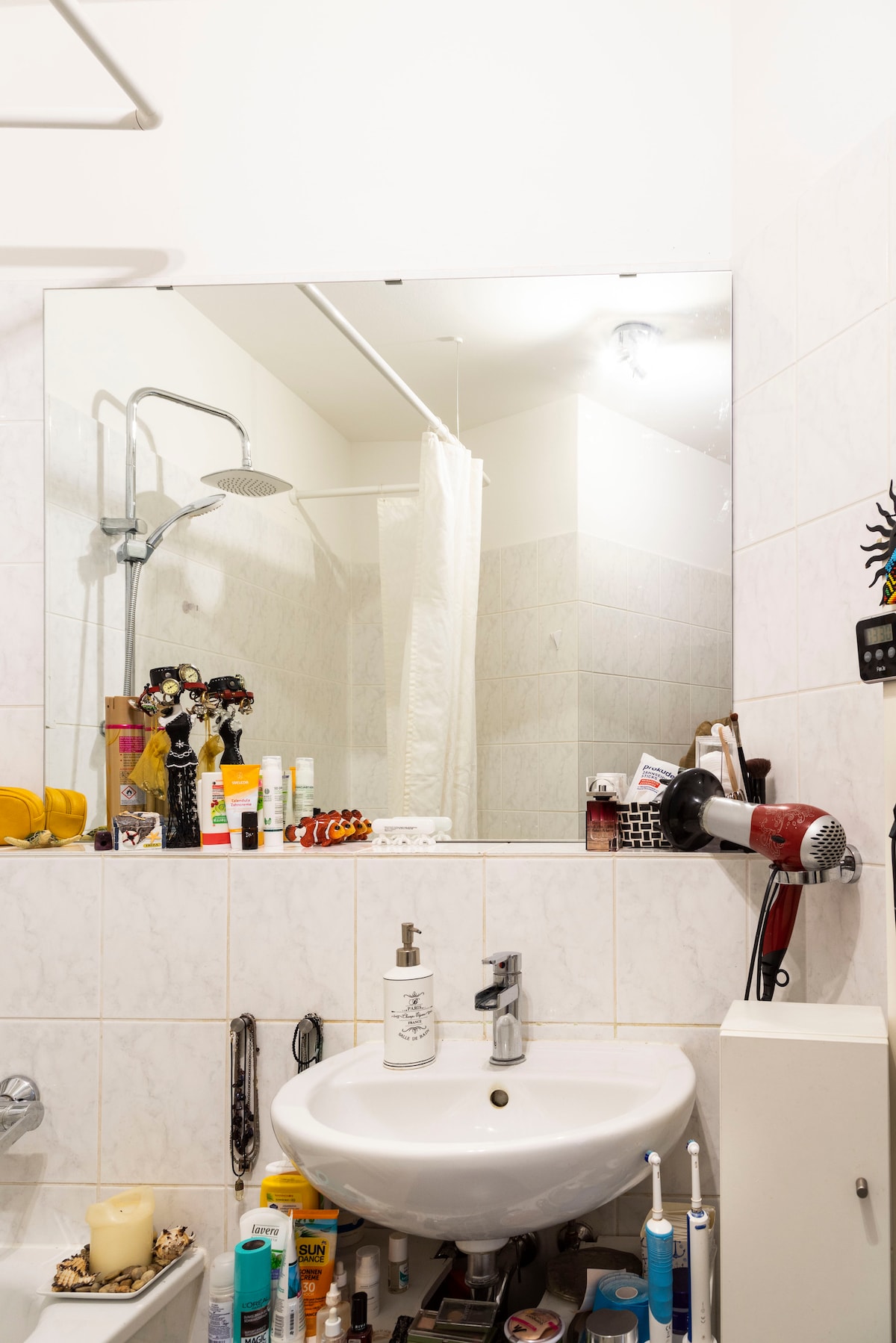 Sunny, elegant centre flat, high ceilings - Photo 21